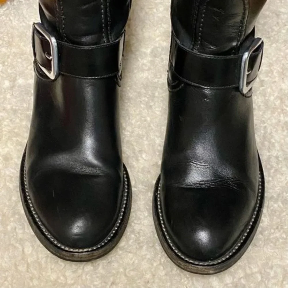 Cole Haan blk leather riding‎ boots w/ vibram soles